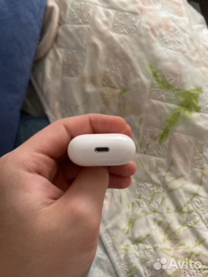 Кейс для airpods 2 (оригинал)