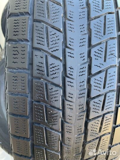 Dunlop Winter Maxx SJ8 235/65 R18