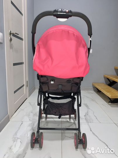 Прогулочная суперлёгкая коляска Aprica Magical Air