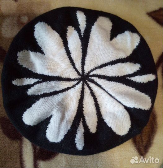 Шапки женские