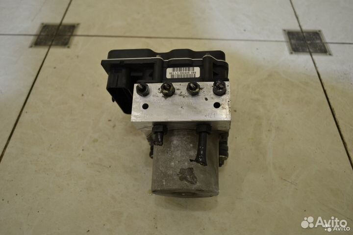 Блок абс Audi А4 B7