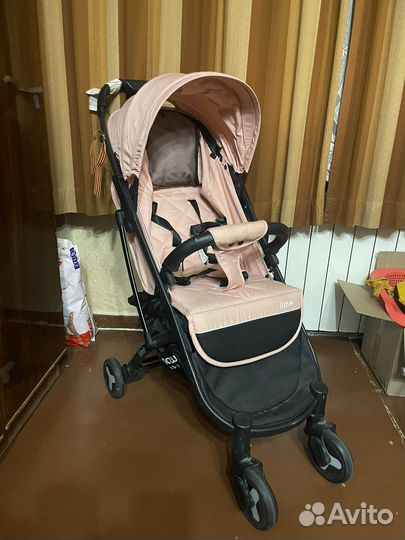 Коляска прогулочная детская mowbaby lime MB100