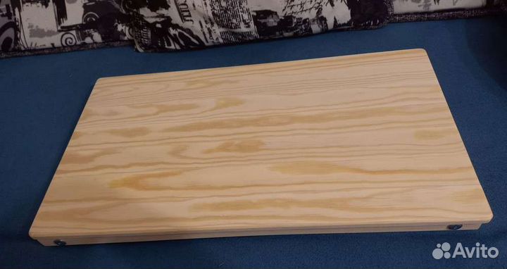 Столик для завтрака в постель