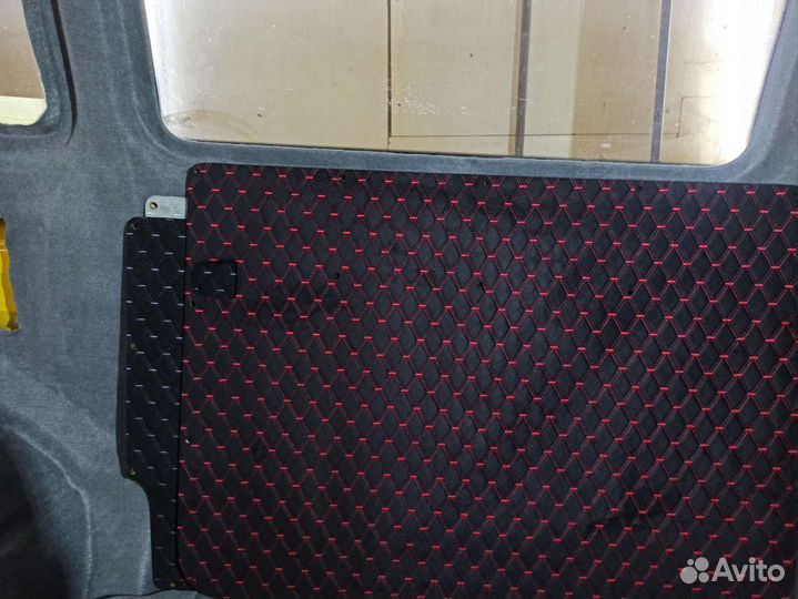 Обшивка карт накладок кузова и дверей из Эко.кожи