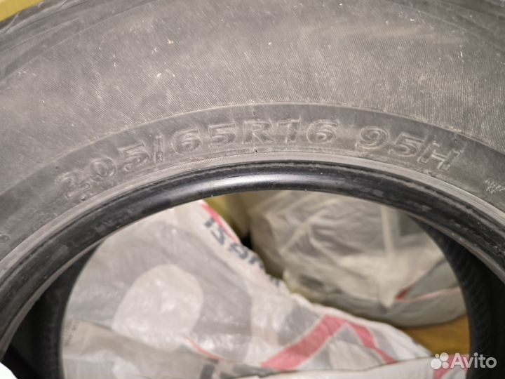 Kumho Solus SA01 Plus 205/65 R16