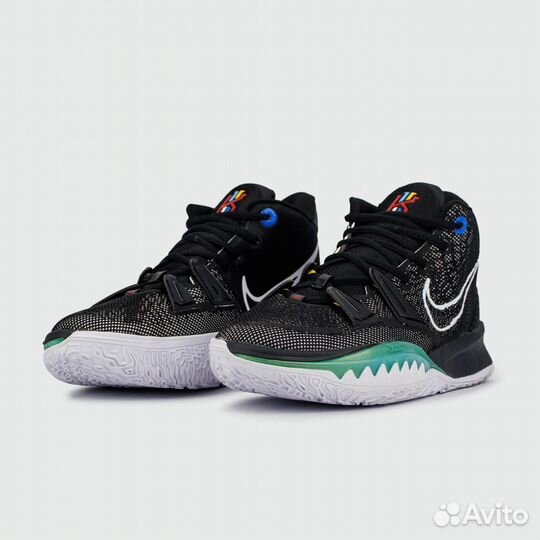 Кроссовки Nike Kyrie 7