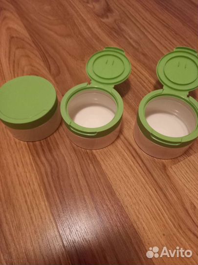 Банки и бутылки стеклянные с крышками