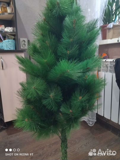 Искуственная ëлка новогодняя