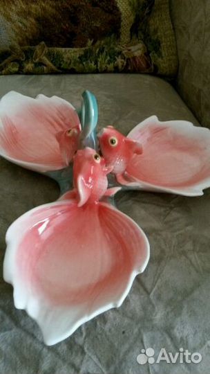 Посуда.салатник большой и менажница