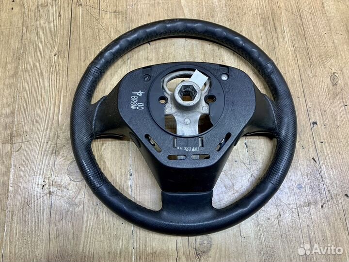 Руль рулевое колесо Mazda 3 BK 2003-2009г