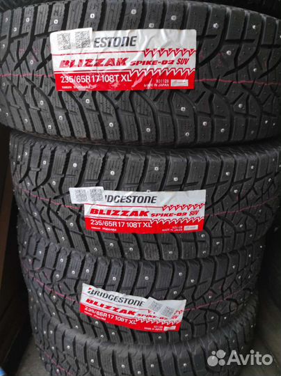Bridgestone Blizzak Spike-02 SUV 235/65 R17 108T