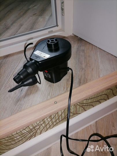 Электрический насос для надувных матрасов