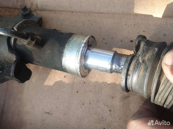 Рулевая рейка 49001-bn010 Nissan almera