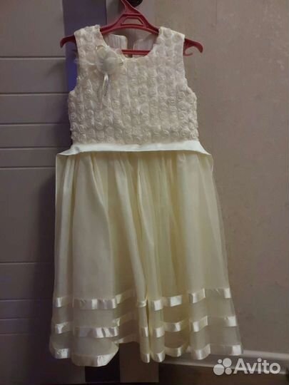 Платье для девочки на праздник