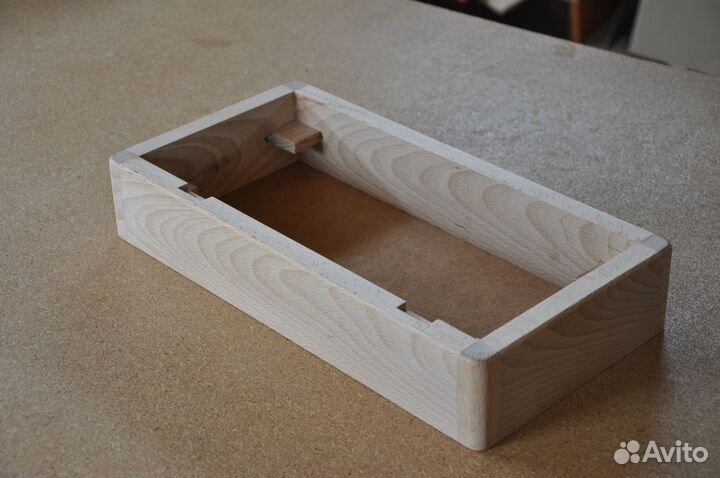 Поддон Veritas Rubina из дерева. Изготовление