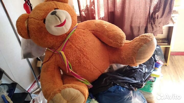 Плюшевый медведь