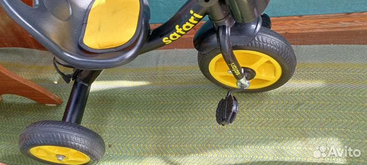 Детский трехколесный велосипед бу