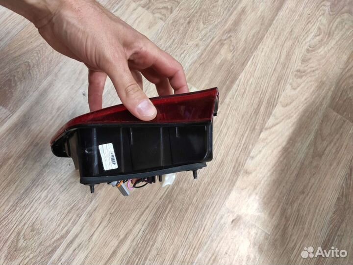 Фонарь левый внутренний Kia Rio 4 дорестайл