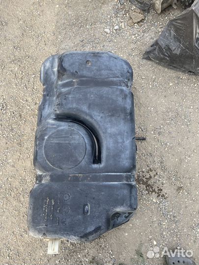 Пластиковый бак на калину