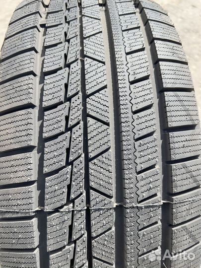 Sunwide Snowide 215/55 R17 68H