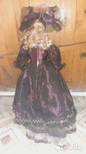 Фарфоровая кукла винтажная