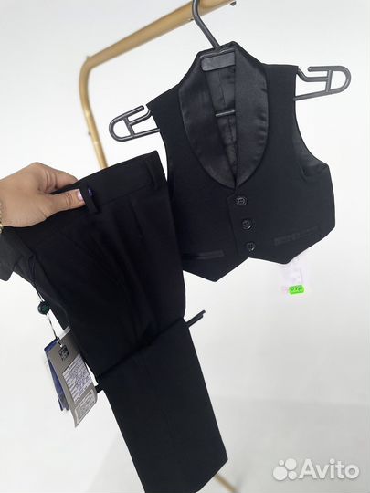 Костюм двойка черный новый 92 для мальчика