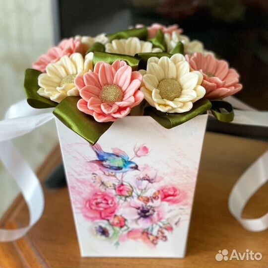 Подарок из шоколада