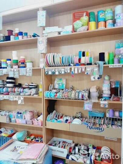 Товары для творчества, игрушки, канцтовары