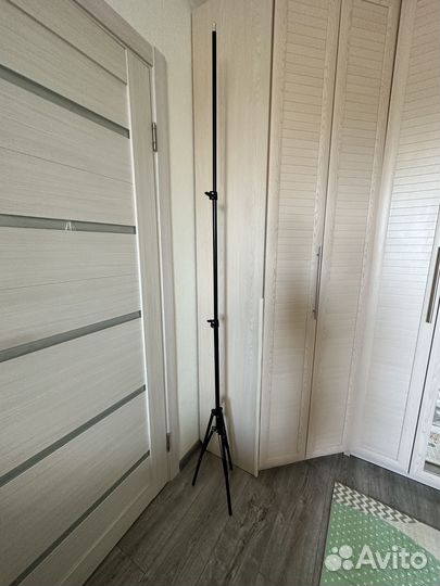 Напольный штатив для кольцевой лампы, 2 метра