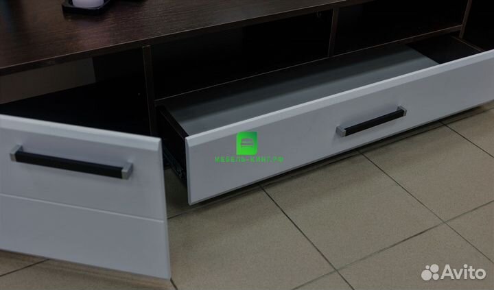 Тумба под тв