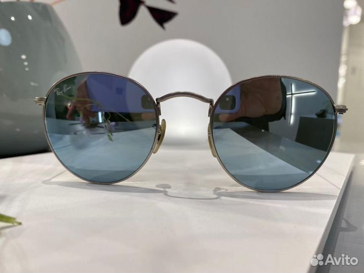 Солнцезащитные очки Ray-Ban Round Metal Flash