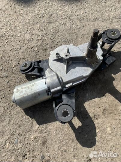 Моторчик стеклоочистителя mitsubishi colt Z3