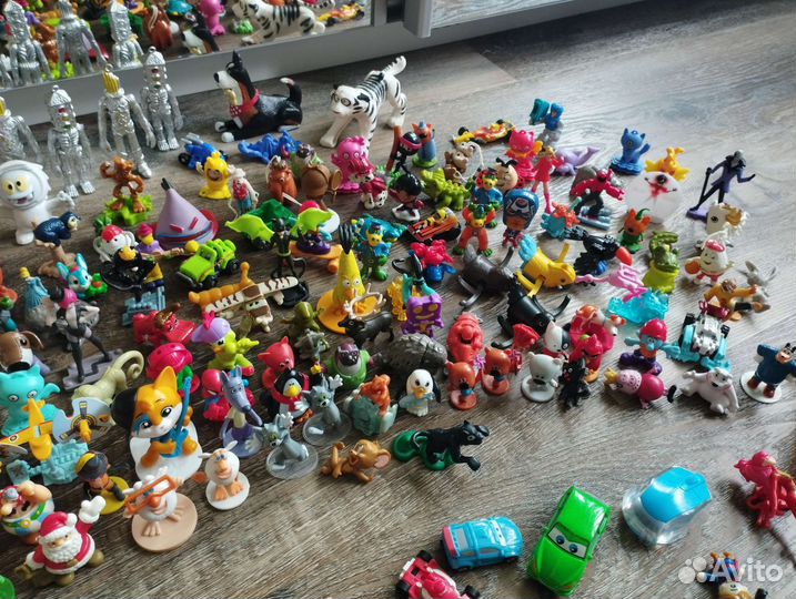 Игрушки из киндера 90х