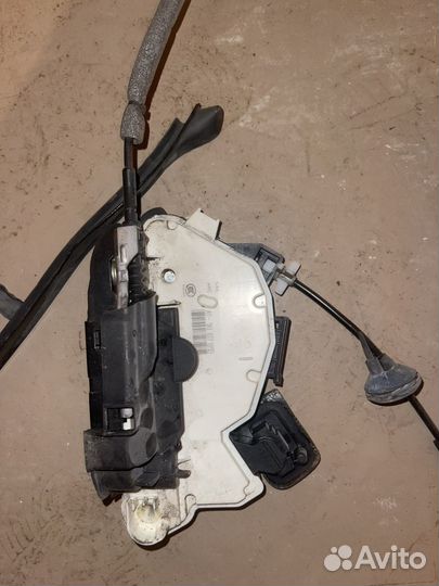 Замок двери