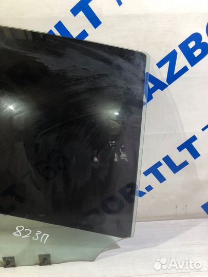 Стекло двери зад прав renault sandero 1 1.6 мт