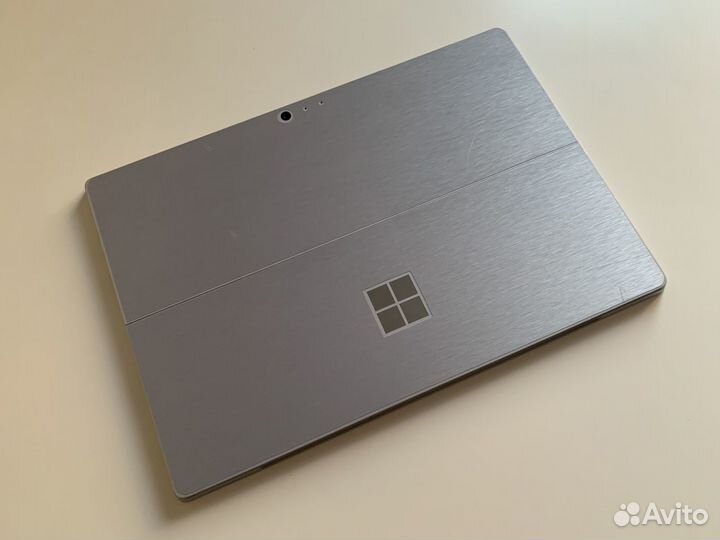 Планшет Surface Pro 4 i5 8GB 256GB с клавиатурой