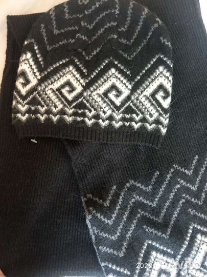 Комплект шапка и шарф