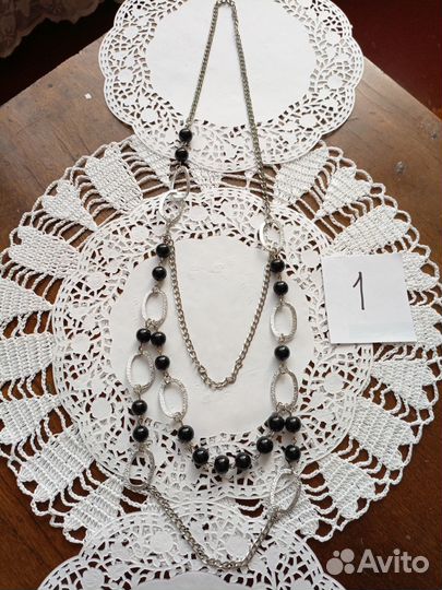 Бусы,браслеты