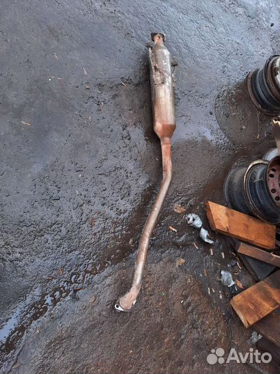 Резонатор geely emgrand ec7