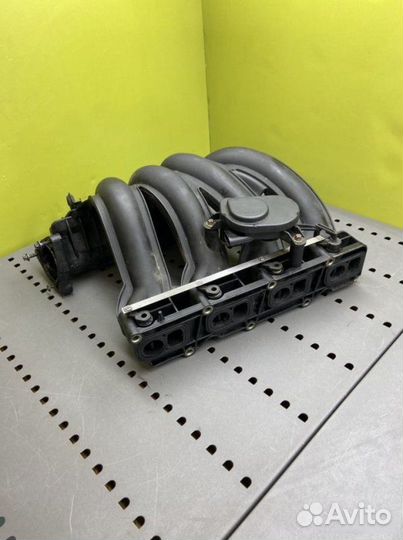 Коллектор Mercedes-Benz C-Class W203 OM646.963