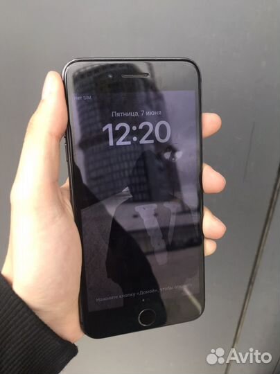 iPhone 8 Plus, 64 ГБ