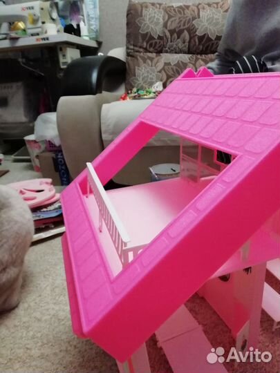 Кукольный домик чемодан