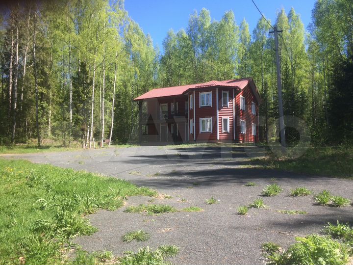 Коттедж 190 м² на участке 60 сот.