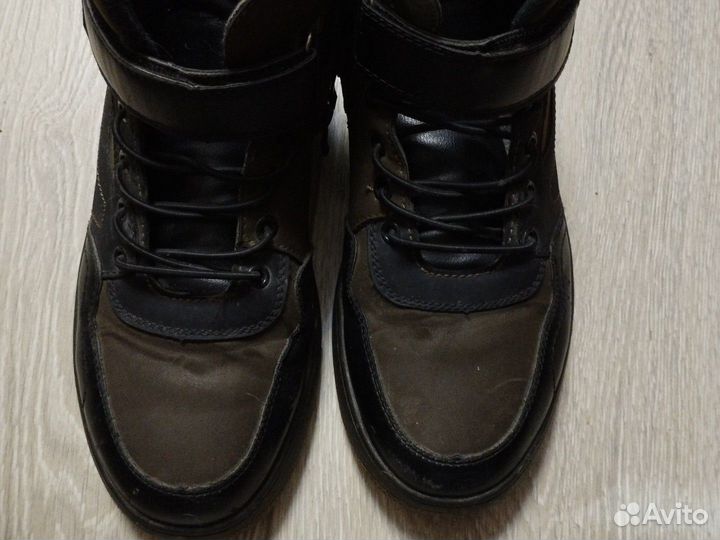 Демисезонные мужские ботинки