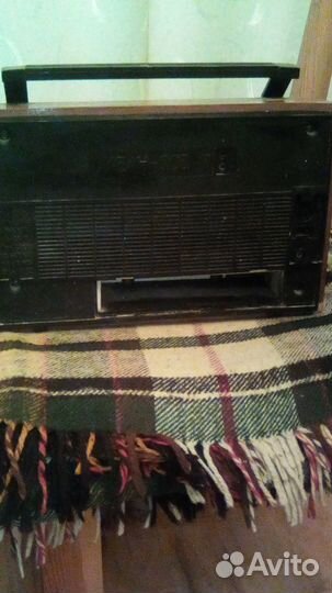 Продаётся радиоприемник Океан 205
