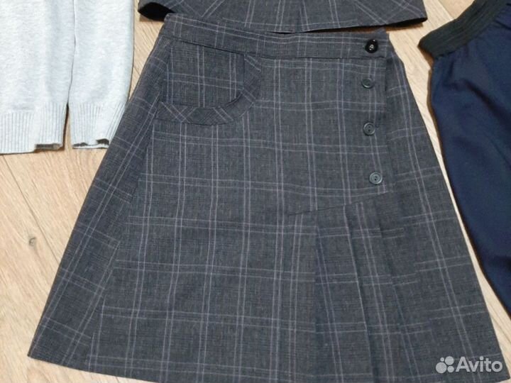 Школьная форма для девочки 152 пакетом