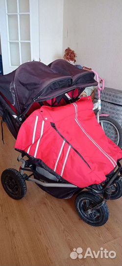 Коляска для двойни Mauntin buggy