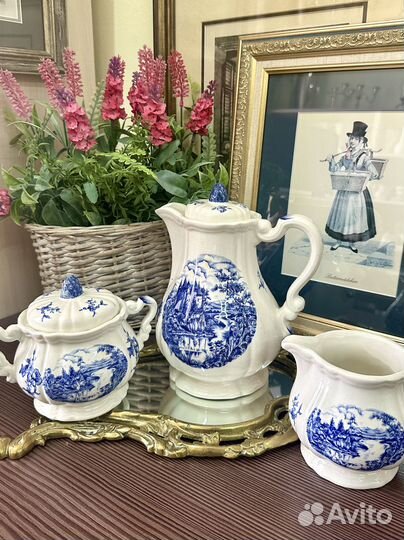 Антикварный чайный сервиз Sarreguemines