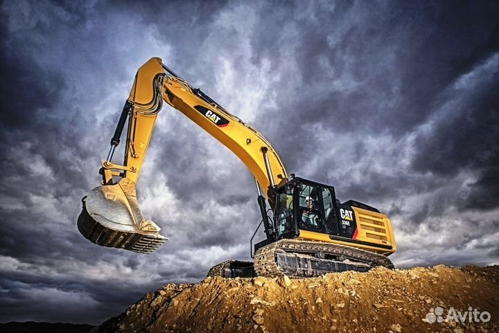 Машинист экскаватора (экскаваторщик) на карьер