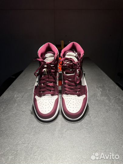 Nike Air Jordan 1 High Retro OG Bordeaux